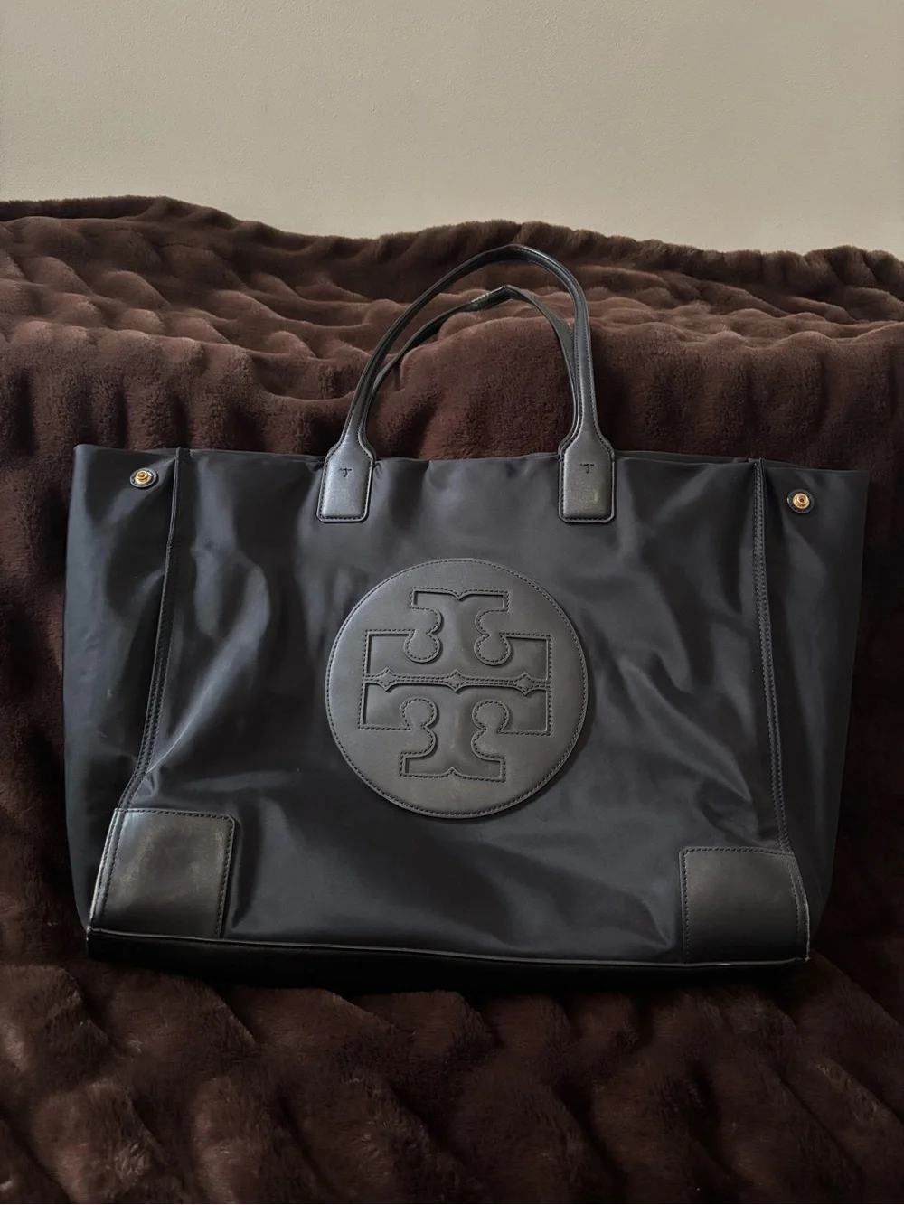 XL Tory Burch Ella Tote in Black